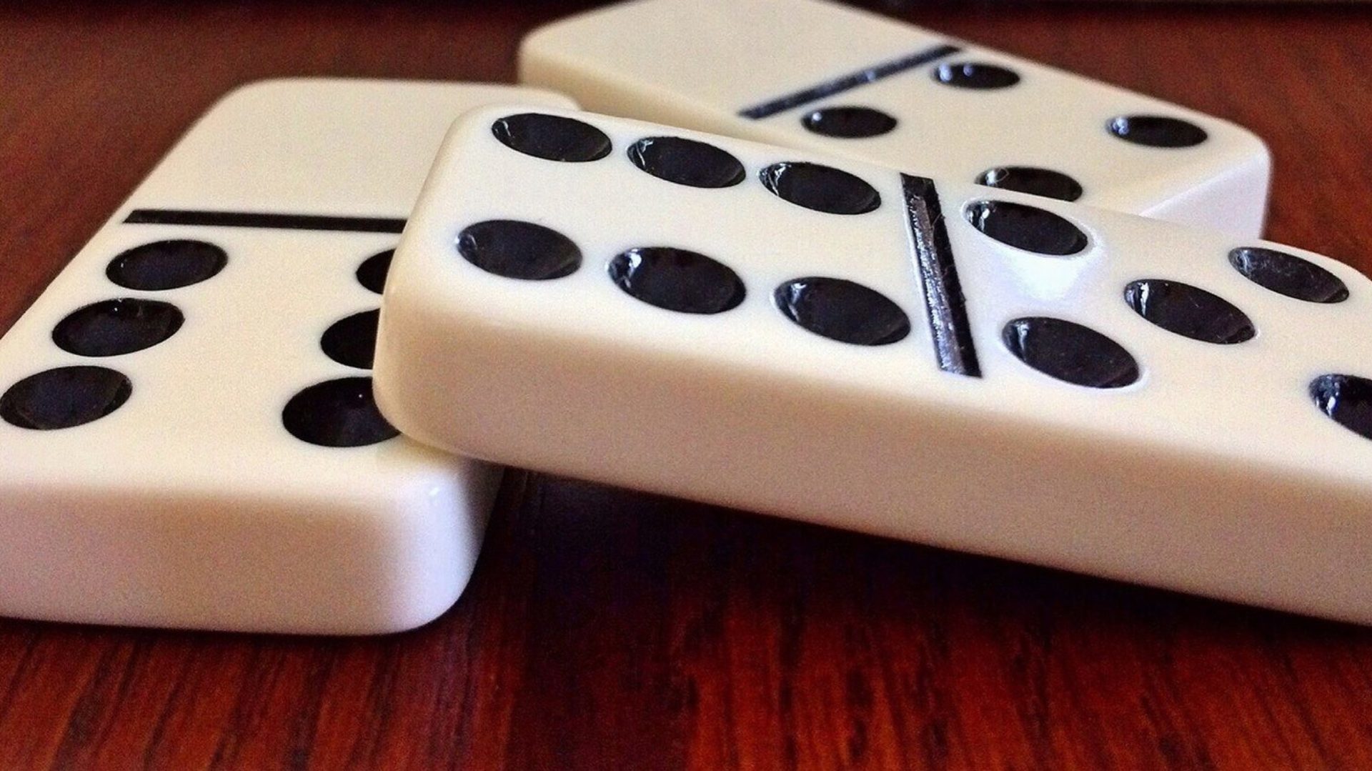 Domino Game Online